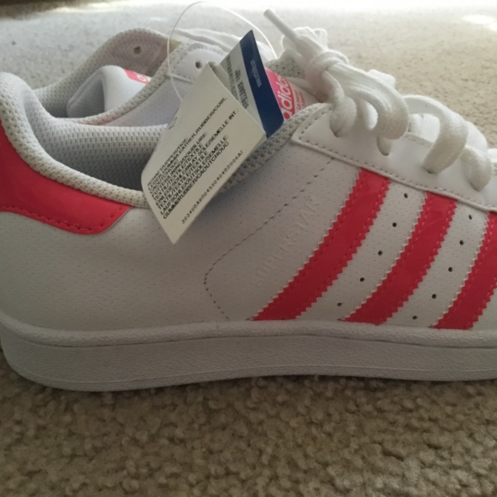 Adidas - Picture 3 of 5
